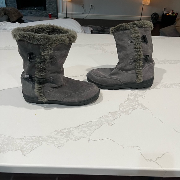 Sonoma Gray Kids Fur-Lined Boots - Picture 1 of 6